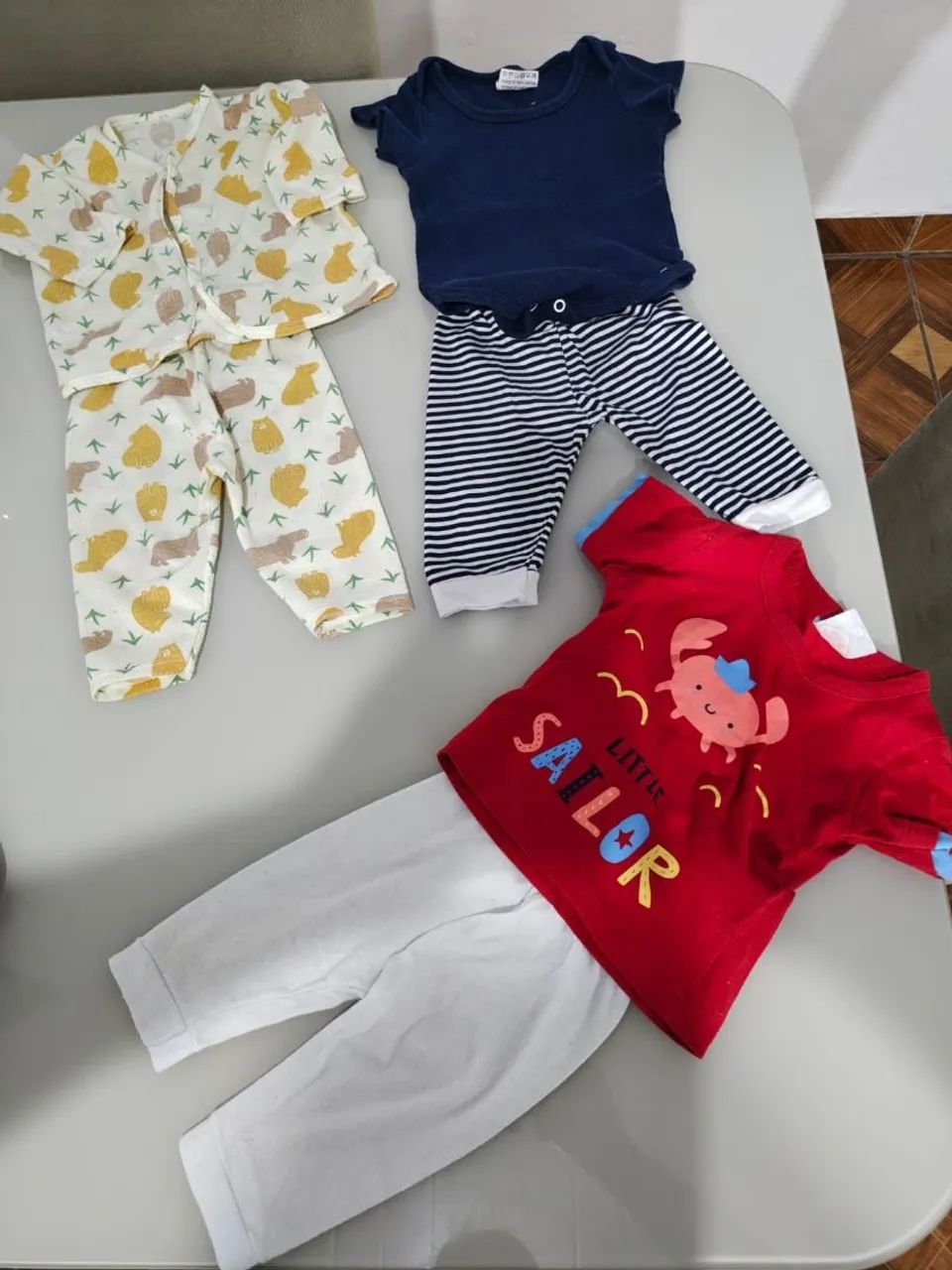 Roupas  - Foto 2