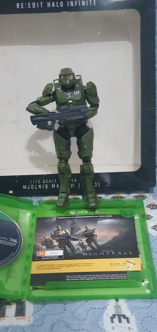 FIGURA AÇÃO BONECO HALLO COM JOGO ORIGINAL - Foto 2