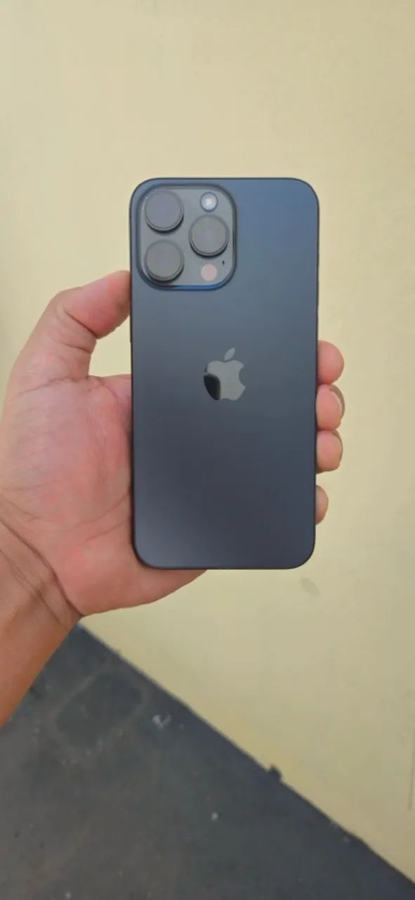iPhone 15 pro max | 256gb | chumbo | 84%