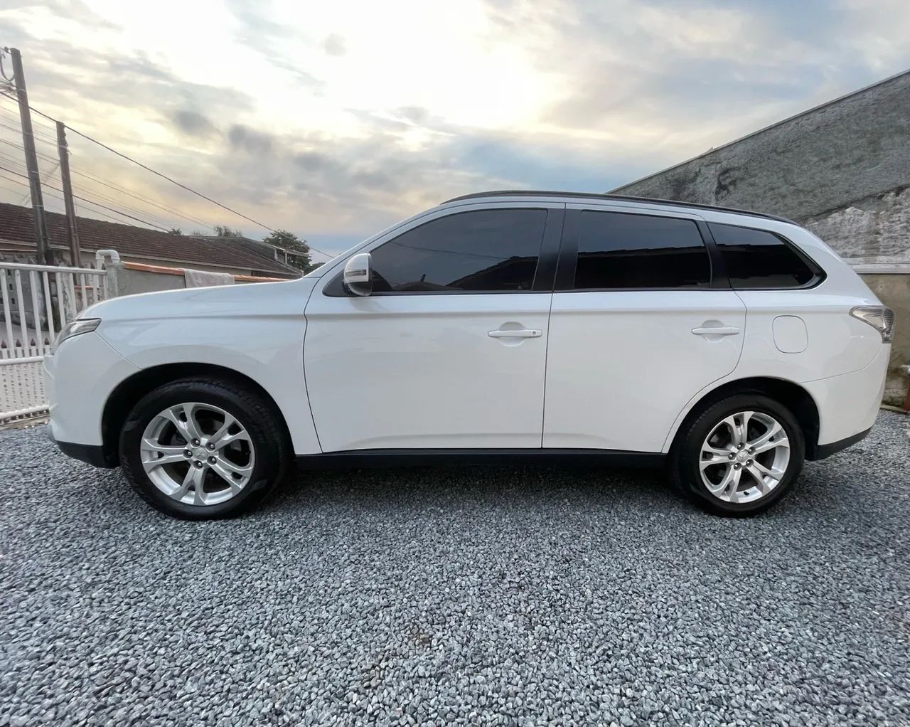 Mitsubishi Outlander 2.0 16V 160CV AUT. 2015