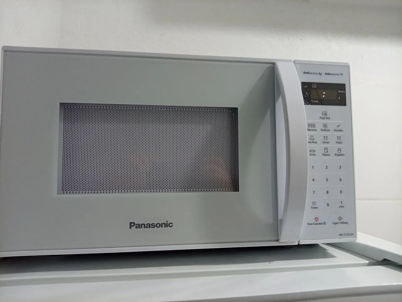 Microondas Panasonic 21 litros 