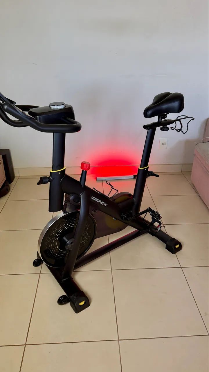 Bicicleta de Spinning conectada Winnek Sync