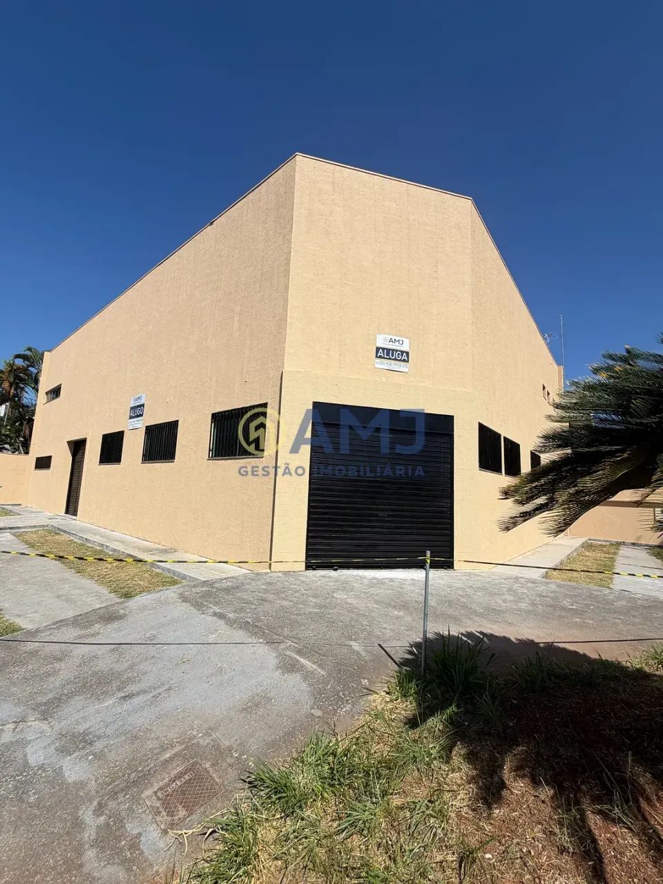 OPORTUNIDADE DE LOCAÇÃO  GALPÃO COMERCIAL NO SETOR COIMBRA