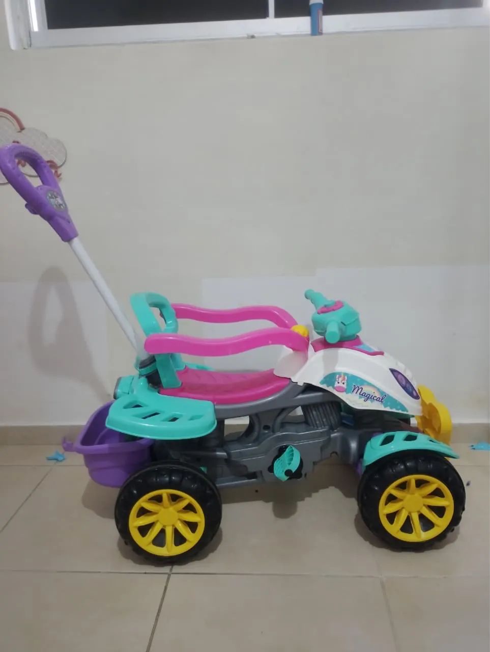 Quadriciclo infantil