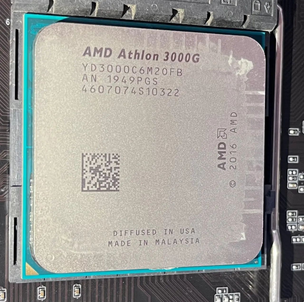 KIT PLACA AM4 + ATHLON 3000G + 4 GB RAM  - Foto 3