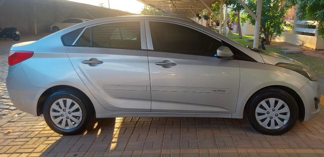 Hyundai Hb20S HB20S C.Plus/C.Style1.0 Flex 12V Mec. 4P 2014