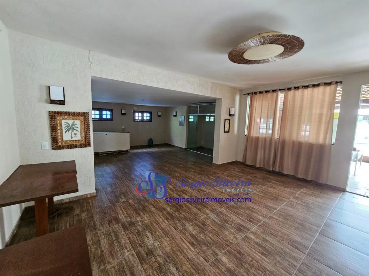Ponto comercial em avenida principal no Porto das Dunas