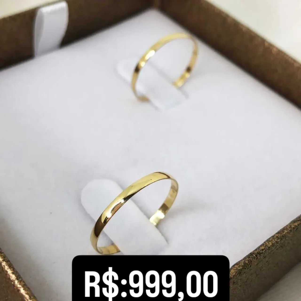 Alianças de ouro 18k por apenas R$:900,00 reais 