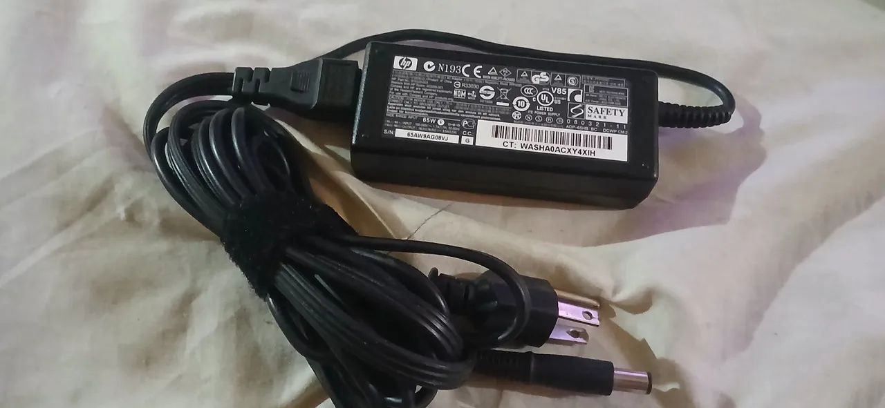 Fonte HP 65W