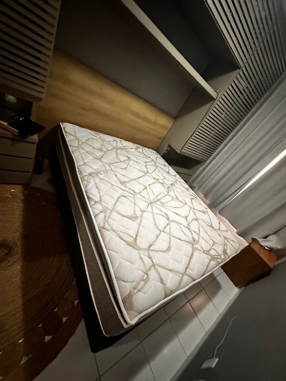 Cama Queen com box couro - Ortobom Ouro Spring - Foto 3