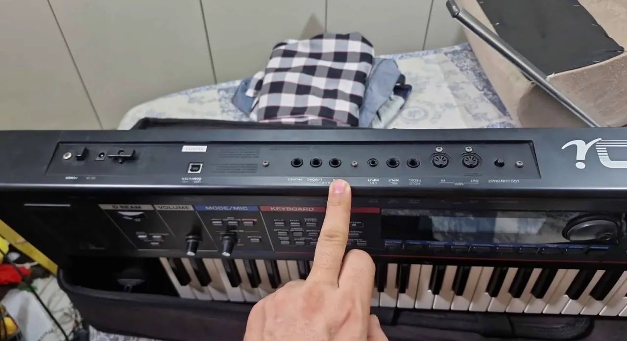 Teclado sintetizador Juno di IMPECÁVEL - Foto 3