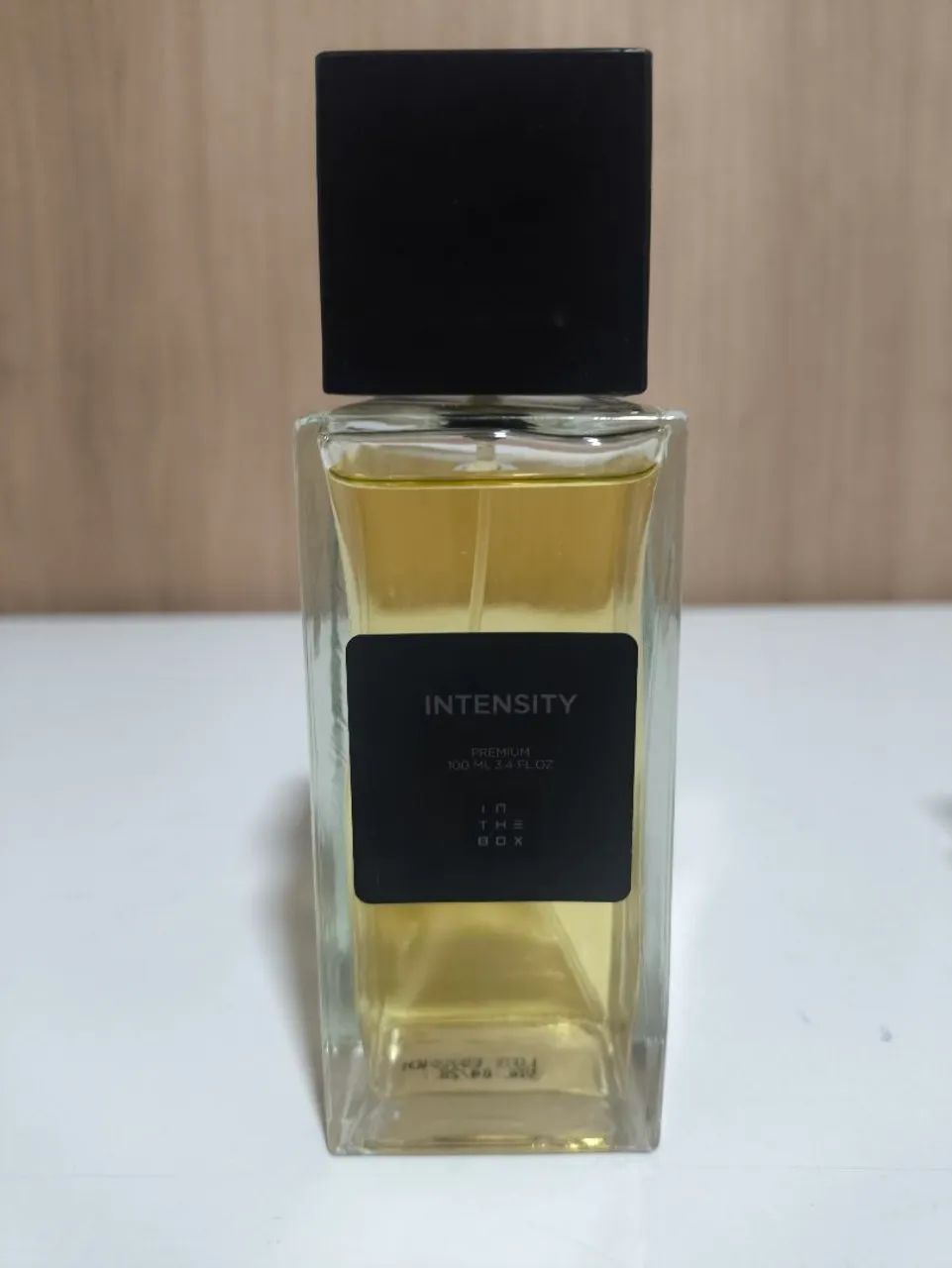 Perfume Intensity da in the box