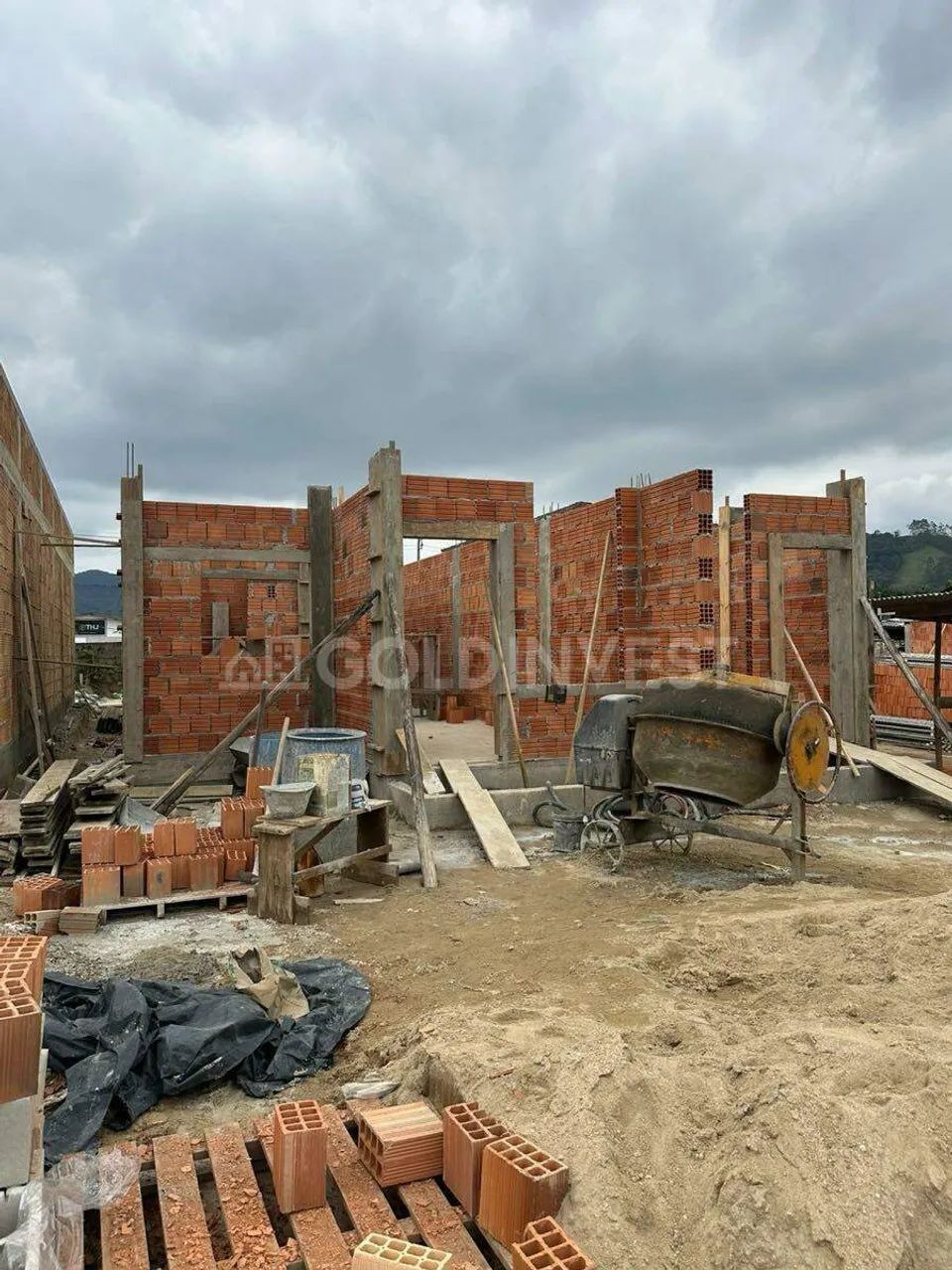 CASA A VENDA EM GUABIRUBA - Foto 5