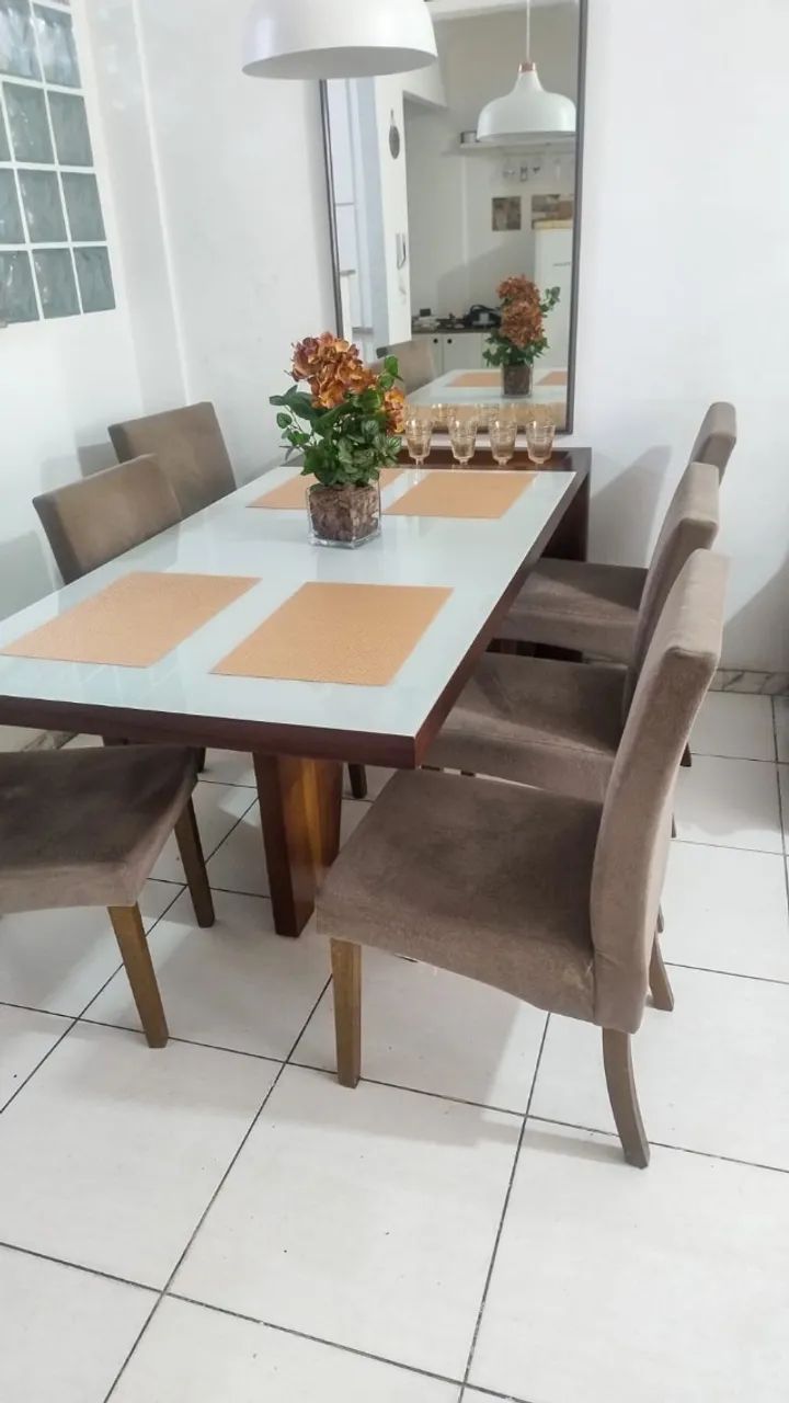 Mesa de Jantar Retangular com 6 cadeiras