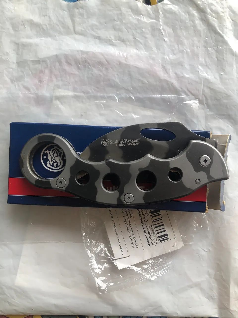 Karambit retrátil Smith & Wesson  - Foto 3