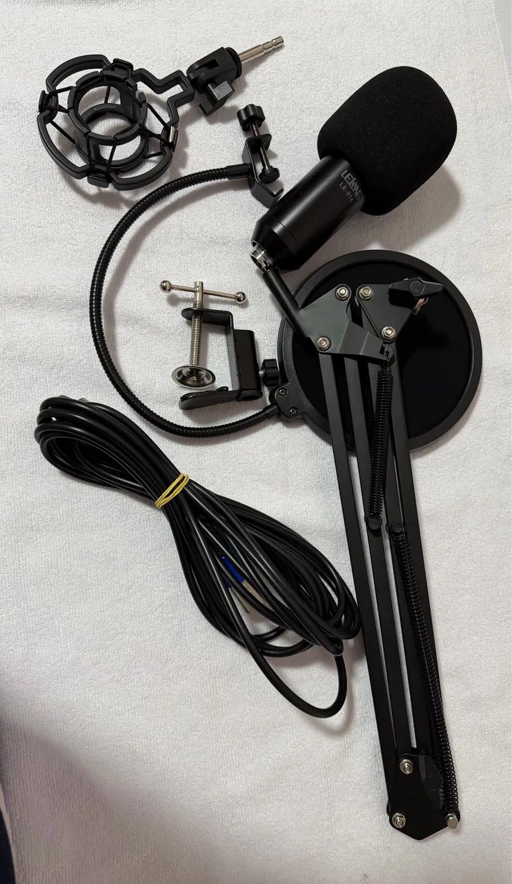 Microfone de mesa 