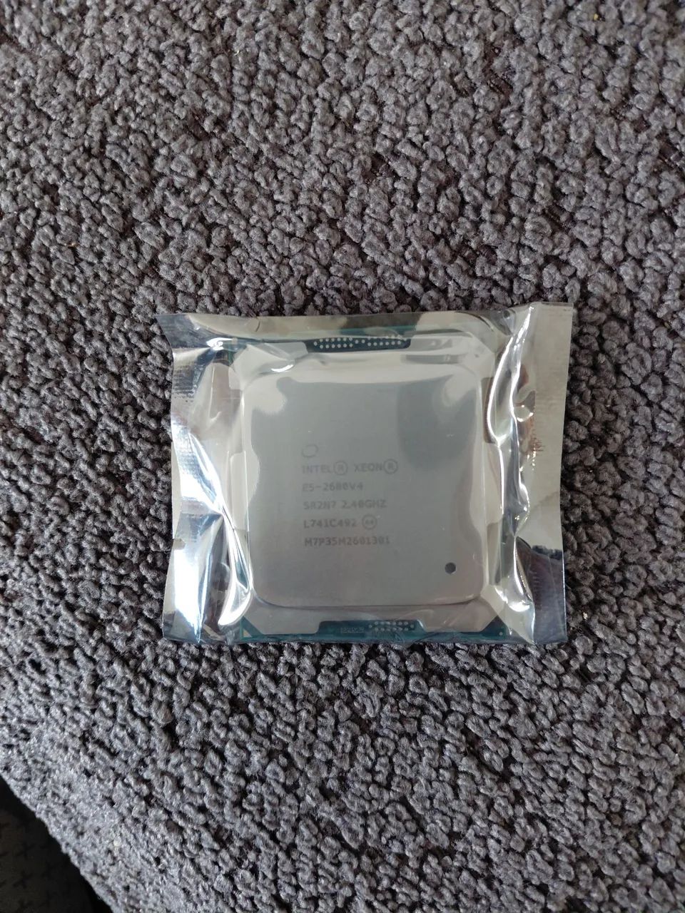 PROCESSADOR INTEL XEON E5-2680 V4 - 14 NUCLEOS / 28 THREADS