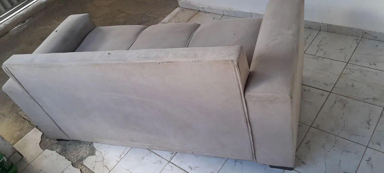 Sofá 3 lugares - Foto 3