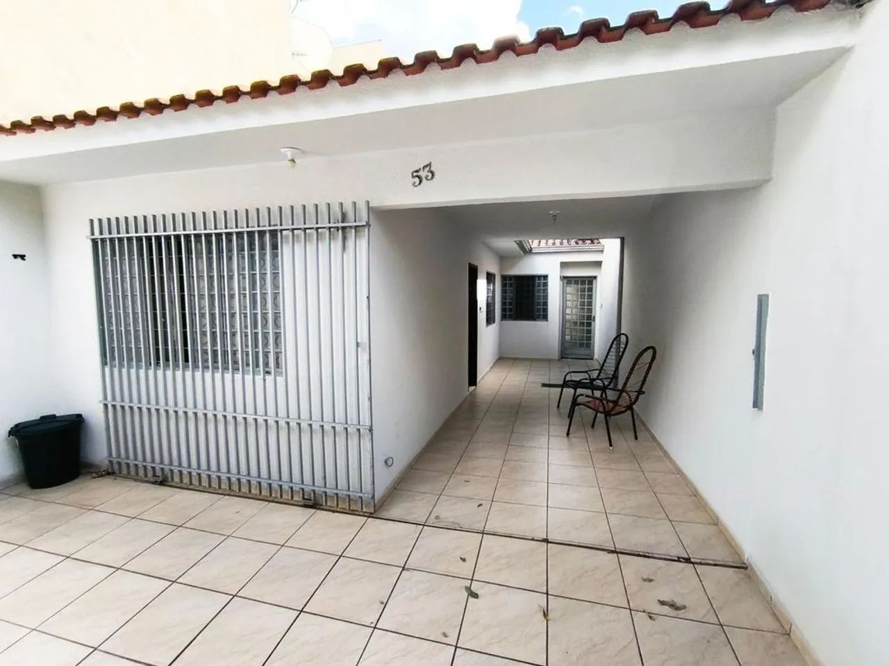 Casa a Venda com 2 Quartos 164m² por 345.000,00 - Foto 2