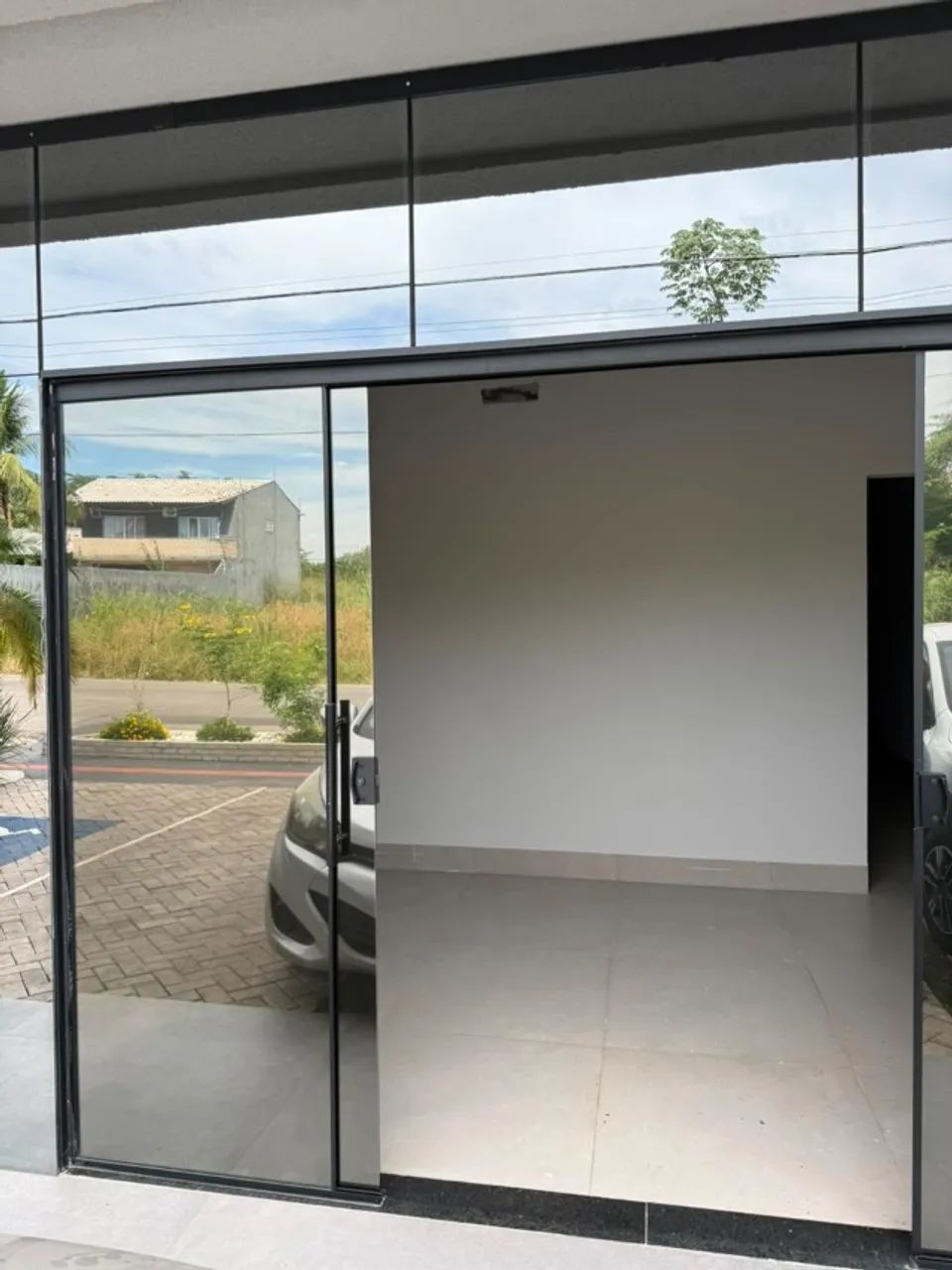 Locação de Sala Comercial - Foto 2