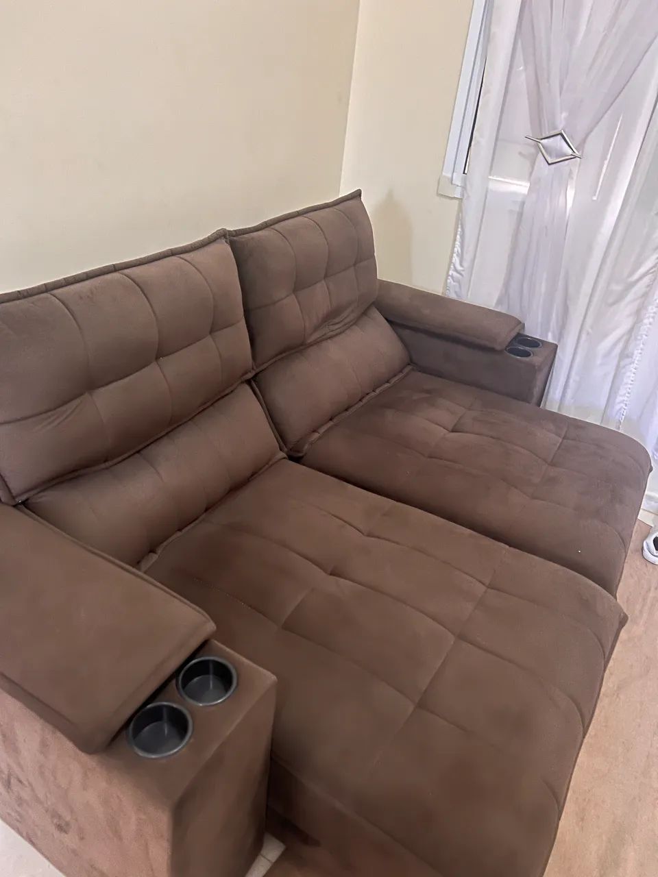 Sofá retrátil praticamente novo - Foto 2