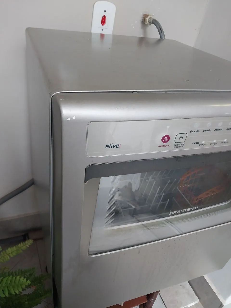 Máquina lavar loucas prata compacta  8 serviços  - Foto 2