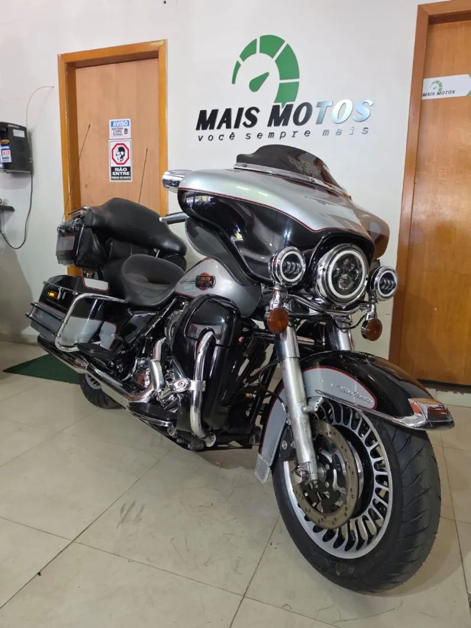 Harley Davidson Ultra Electra Glide CLASSIC 2010 - Foto 3