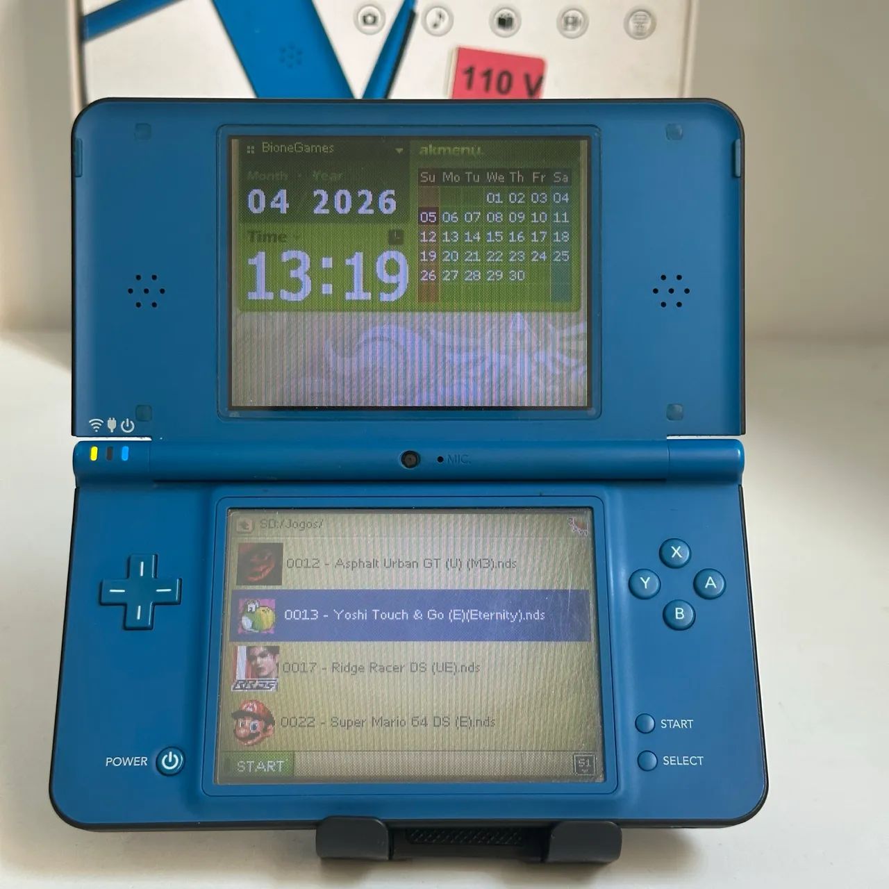 Nintendo DSI XL + R4 Usado - Foto 4