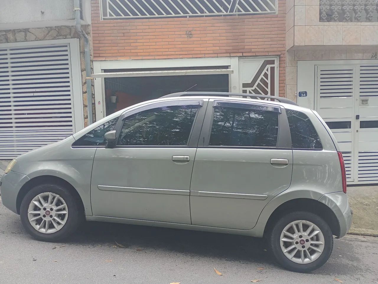 Fiat Idea ELX 1.4 MPI Fire Flex 8V 5P 2009 - Foto 3