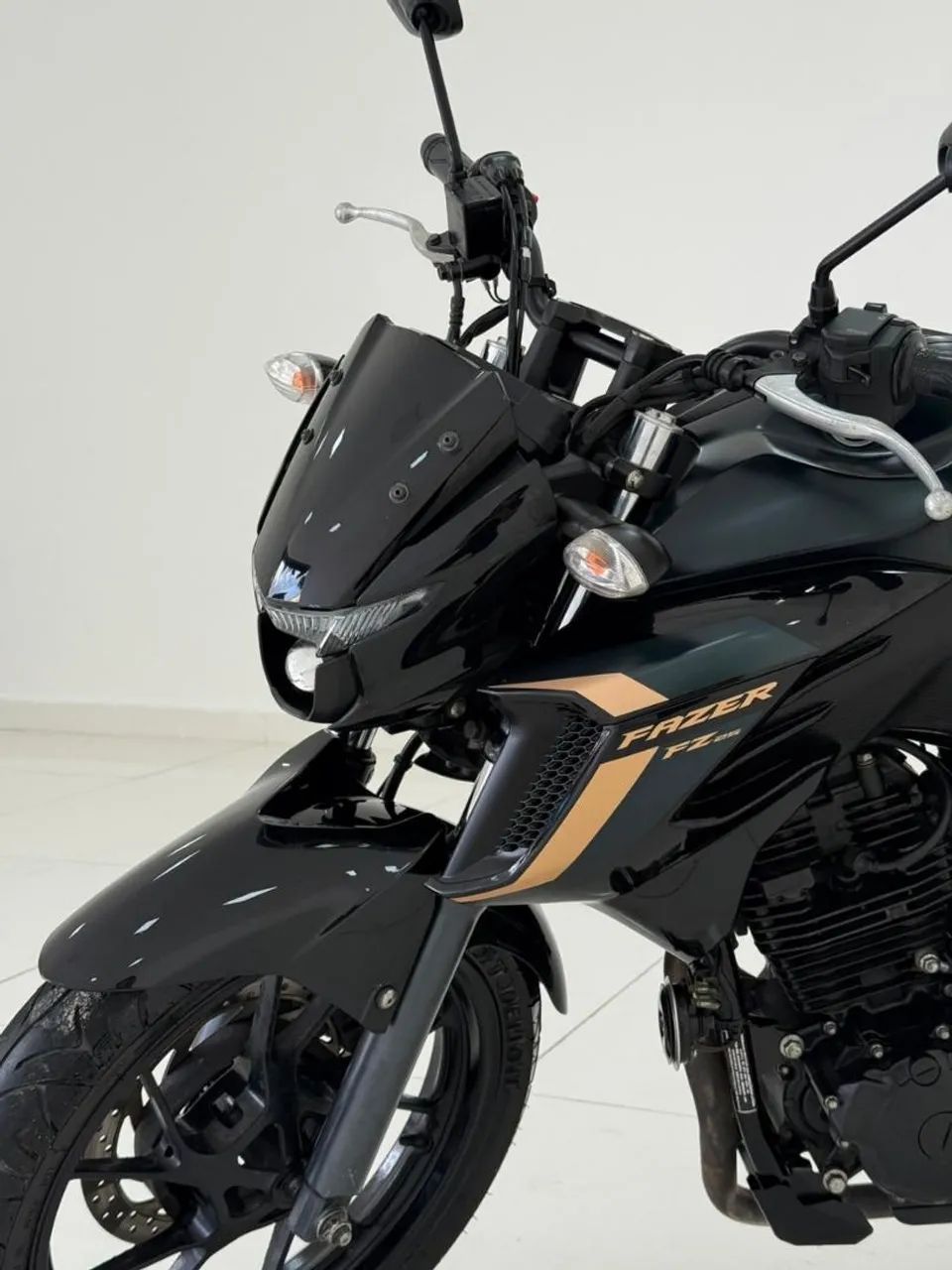 Yamaha fz25 ano 2024 apenas 8.000 km rodados  - Foto 3