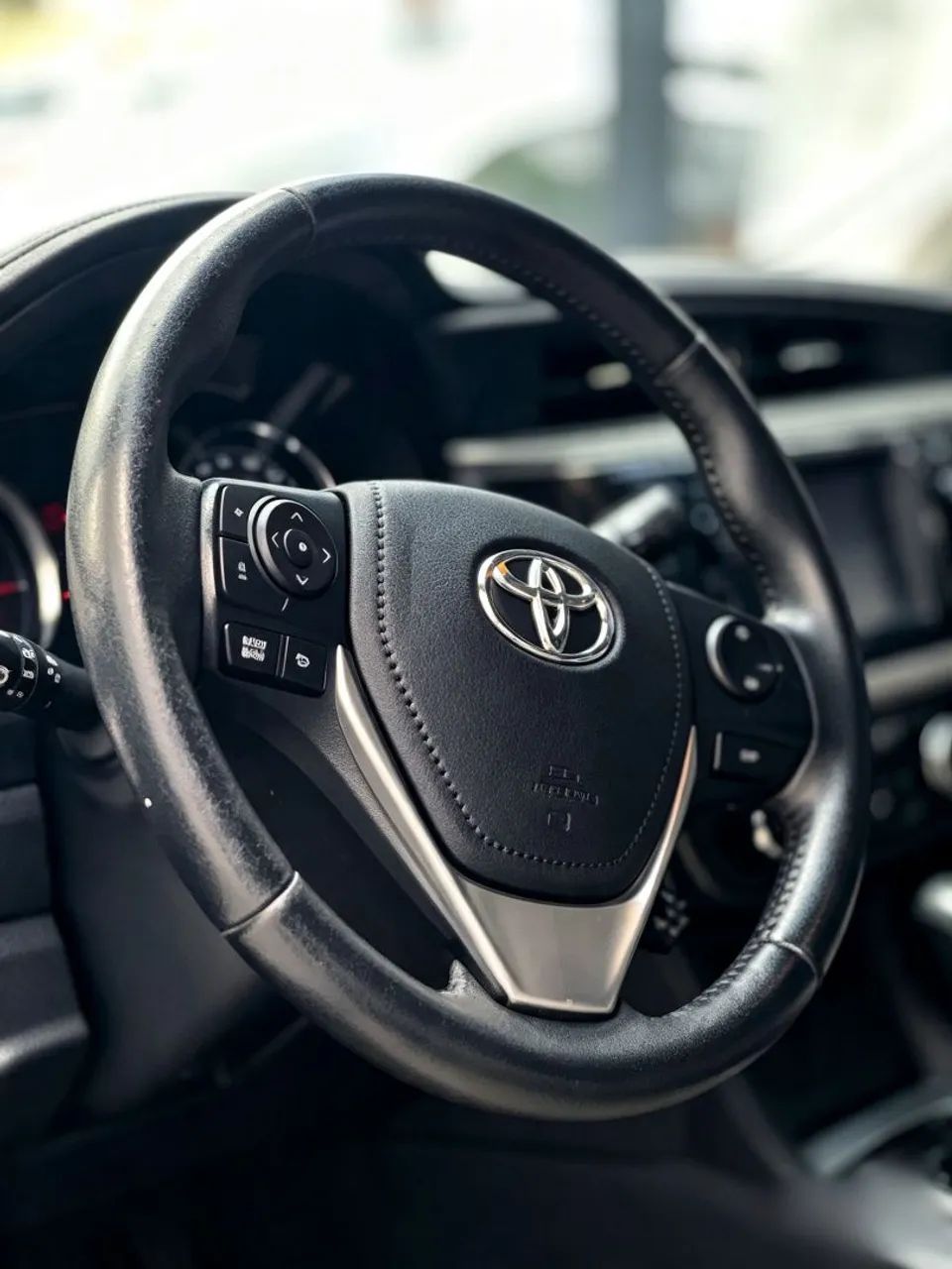 Toyota Corolla XEI 2.0 Flex 16V Aut. 2017 - Foto 2