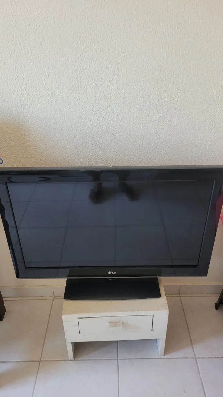 TV LG 32LS3400 funcionando - Foto 3