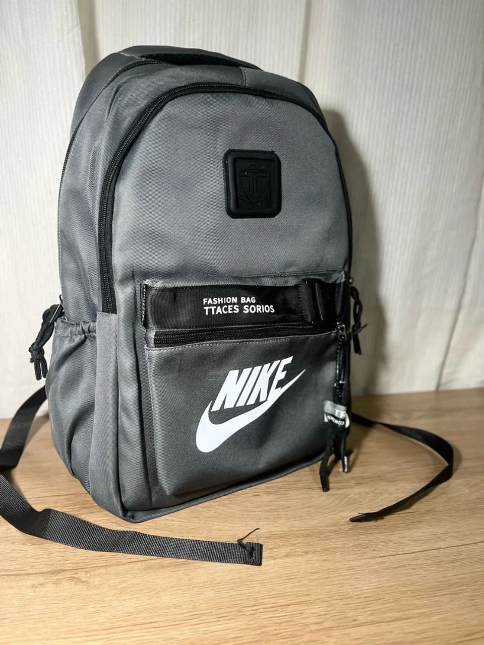 Bolsa Nike Cinza Grande 