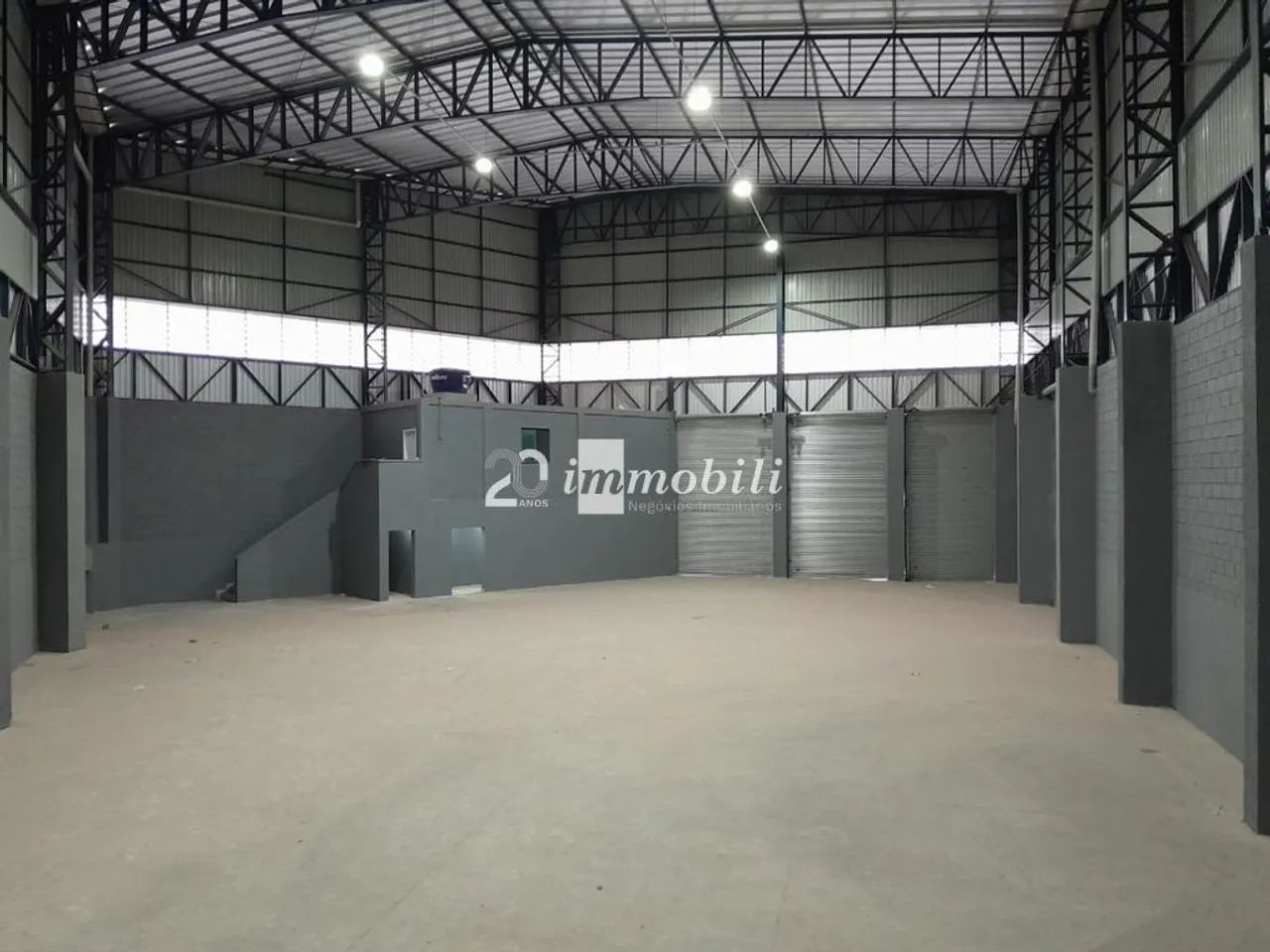 Galpão 800 m2 área construída 820 m2 área total terreno 1.976,52 m2 - Foto 3