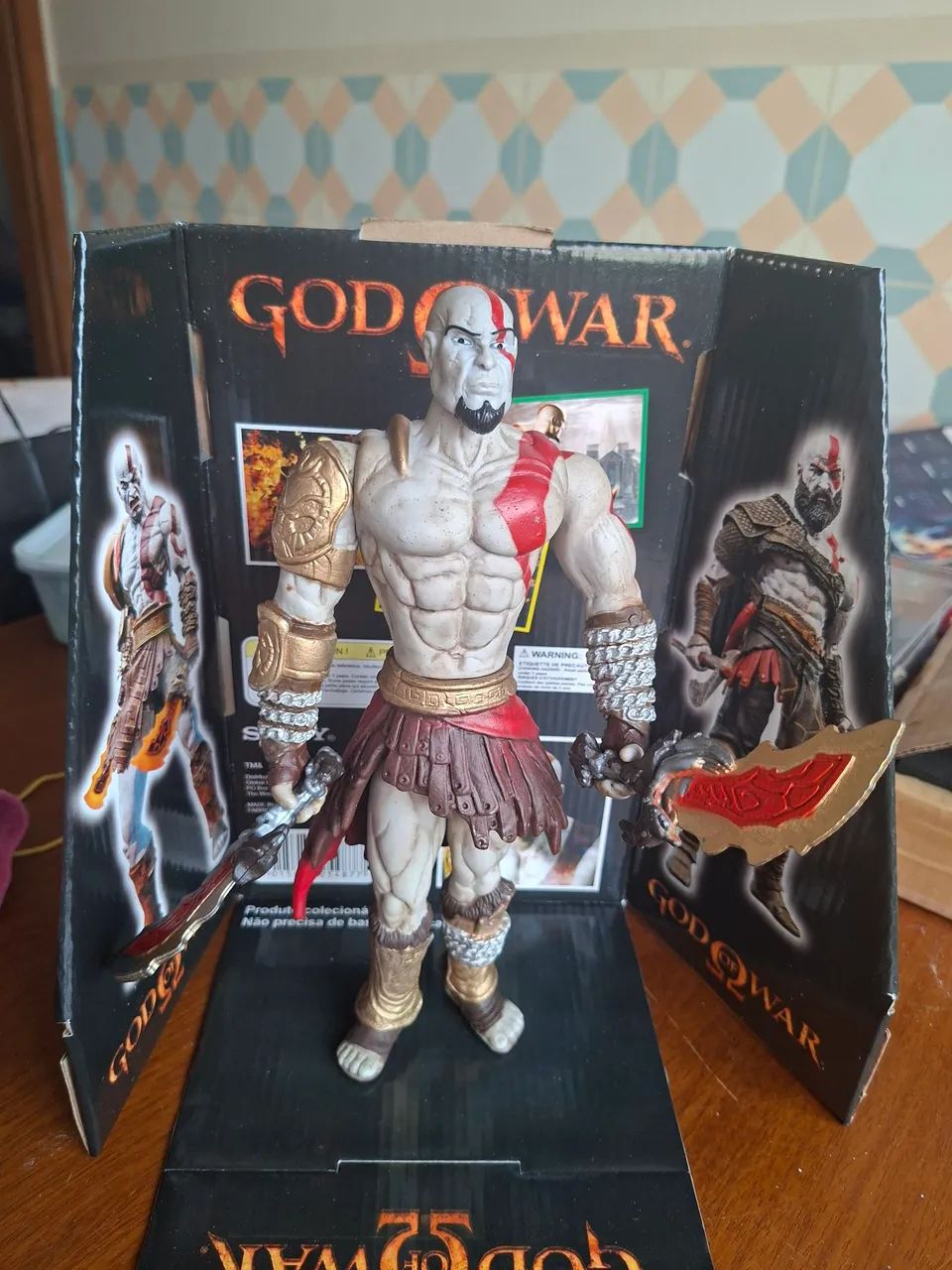 Action figures Venum Alien Kratos - Foto 3