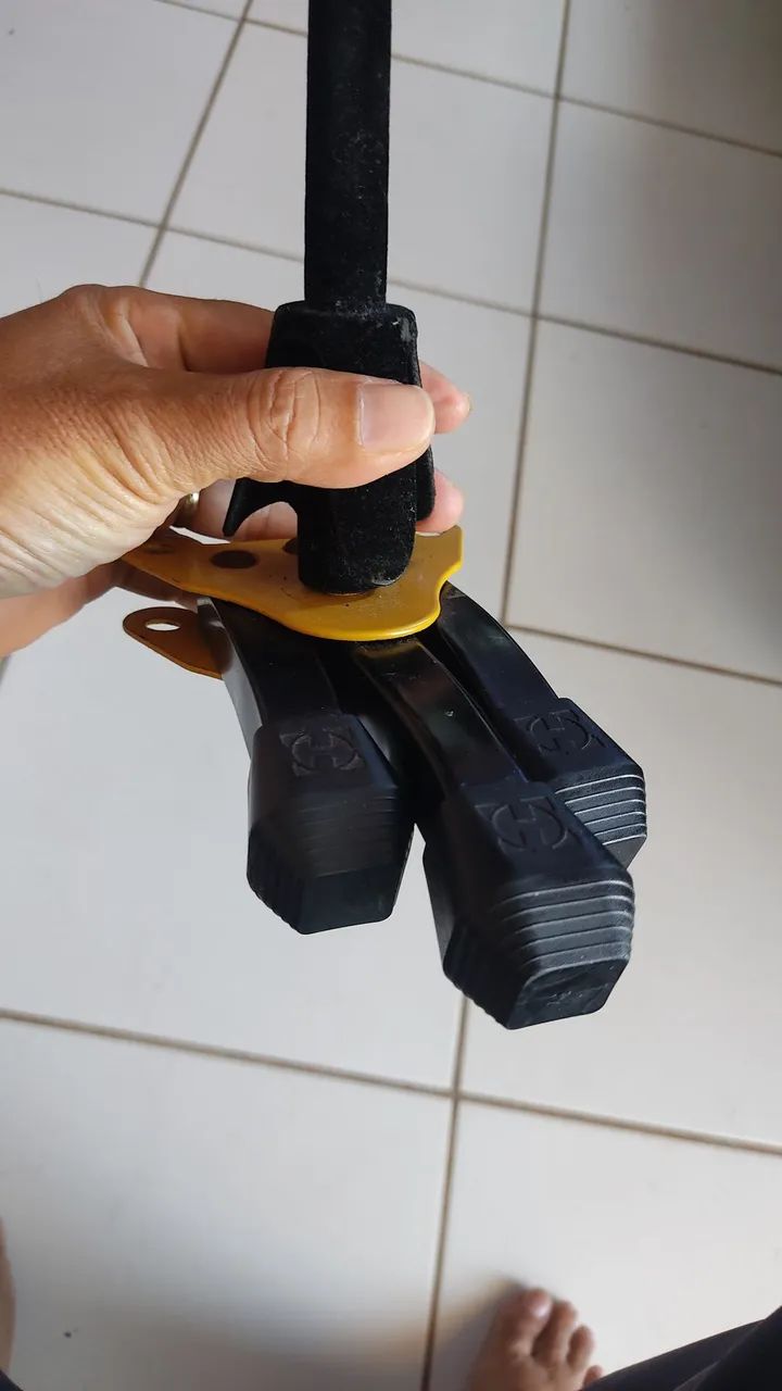 SUPORTE PARA CLARINETA HÉRCULES  - Foto 3