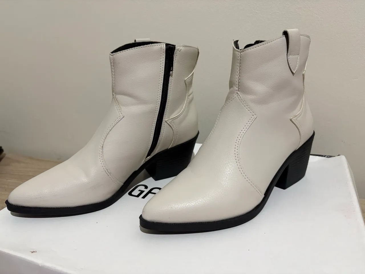 Bota cano médio  - Foto 2
