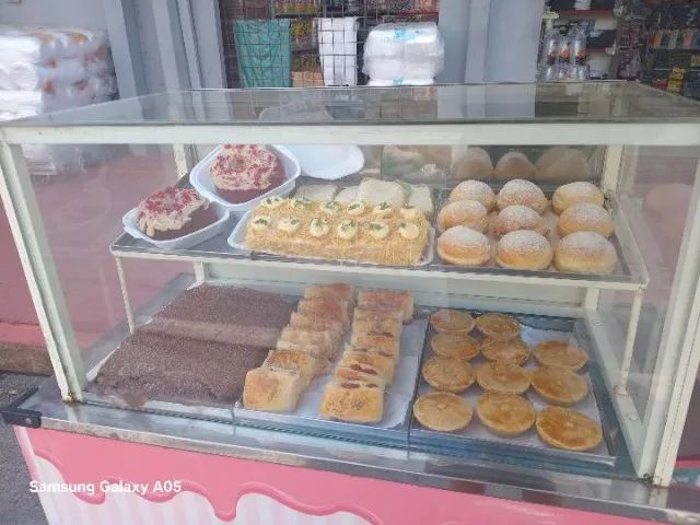 Vendo um carrinho expositor de Doces e Salgados - Foto 2