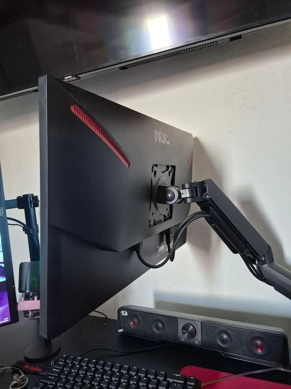 Monitor AOC 240 HZ - Foto 2