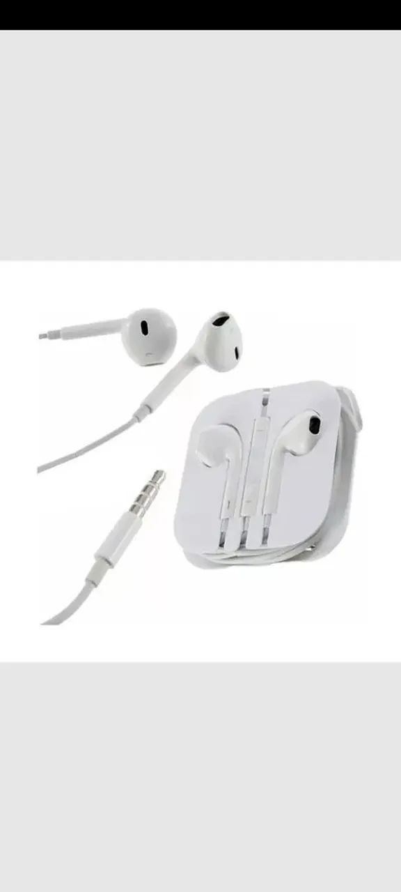 Fone com fio (entrada P3 - 3.5mm)