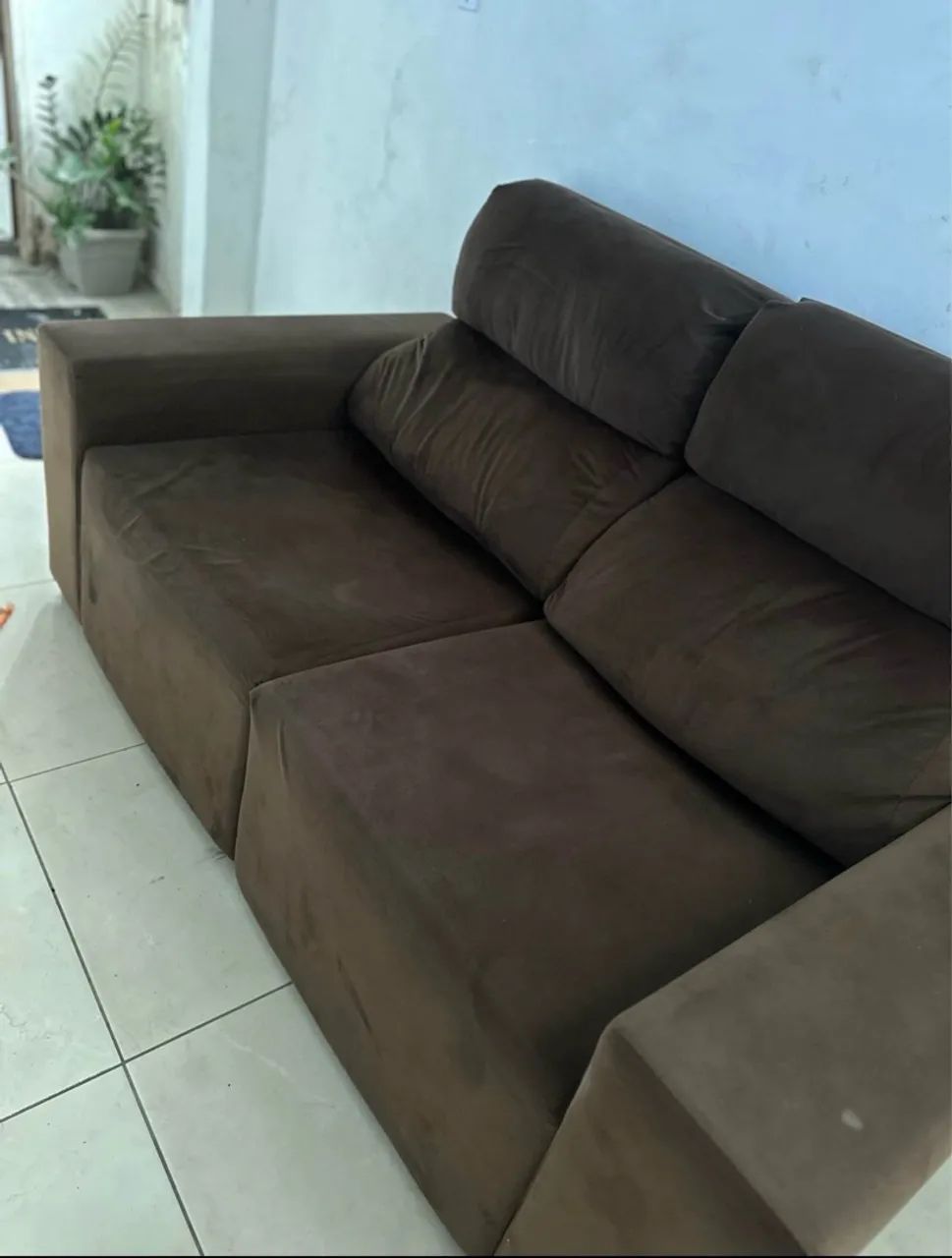 Sofá retrátil marrom - Foto 2