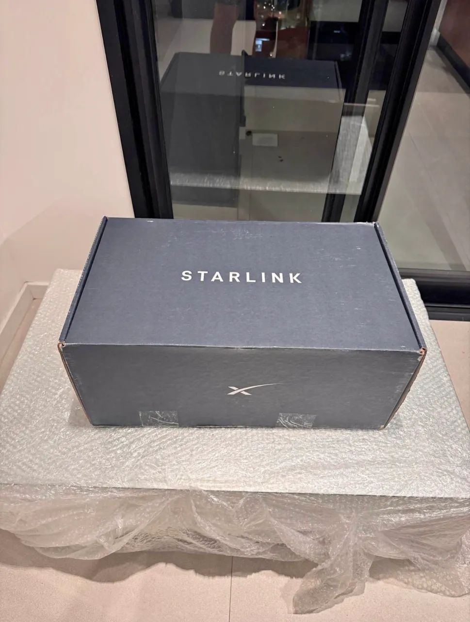 Starlink Standard Kit em estado de nova