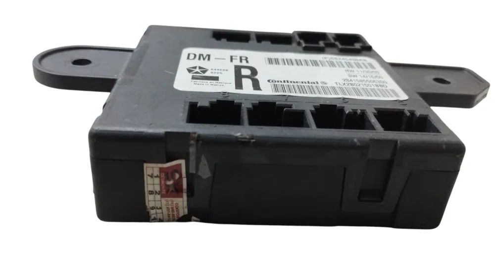Moldura porta dianteira direita Grand Cherokee 2014 - Foto 2