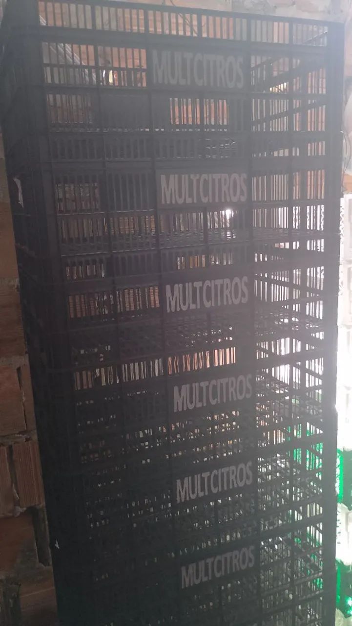 Vendo caixas plásticas  - Foto 2
