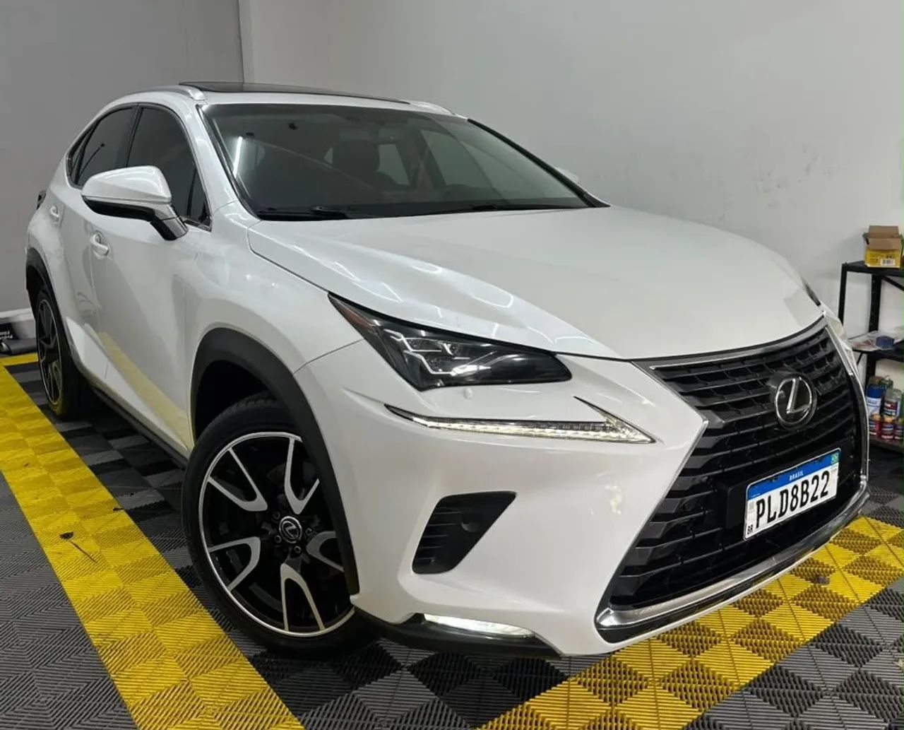 Lexus NX-300 Luxury 2.0 16V 238cv Aut., foto 13 de 20