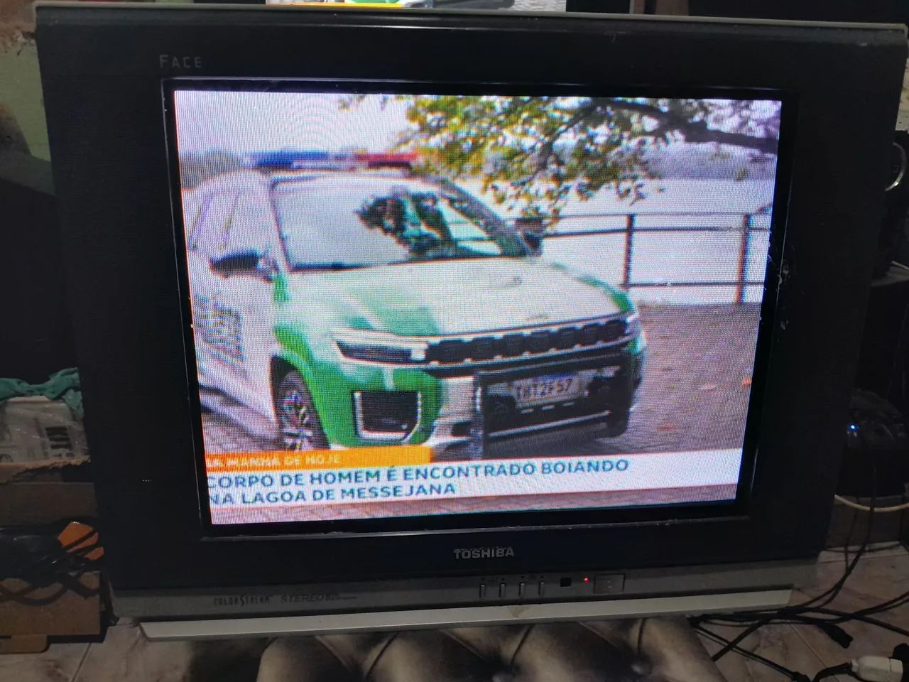 TV TOSHIBA 21 TELA PLANA 