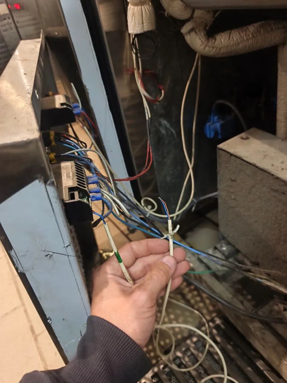 Mecânico de manutenção de refrigeração comercial  - Foto 3