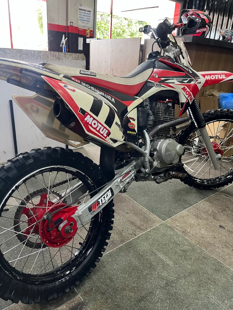 CRF 230 - Foto 2