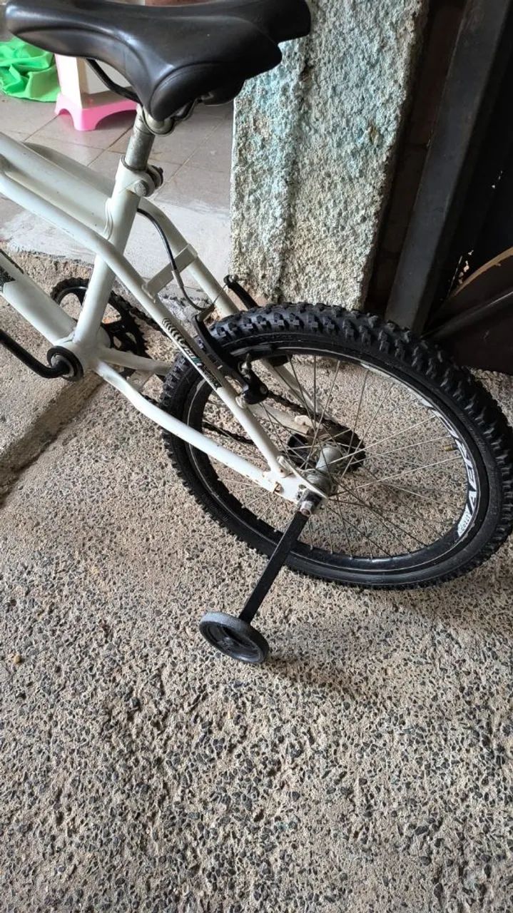 Bicicleta Cross aro 20  - Foto 4