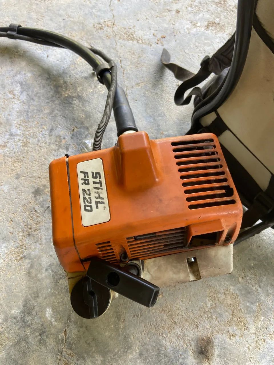 Roçadeira costal fr 220 stihl  - Foto 4